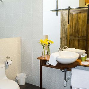 Triple Room Private Bathroom